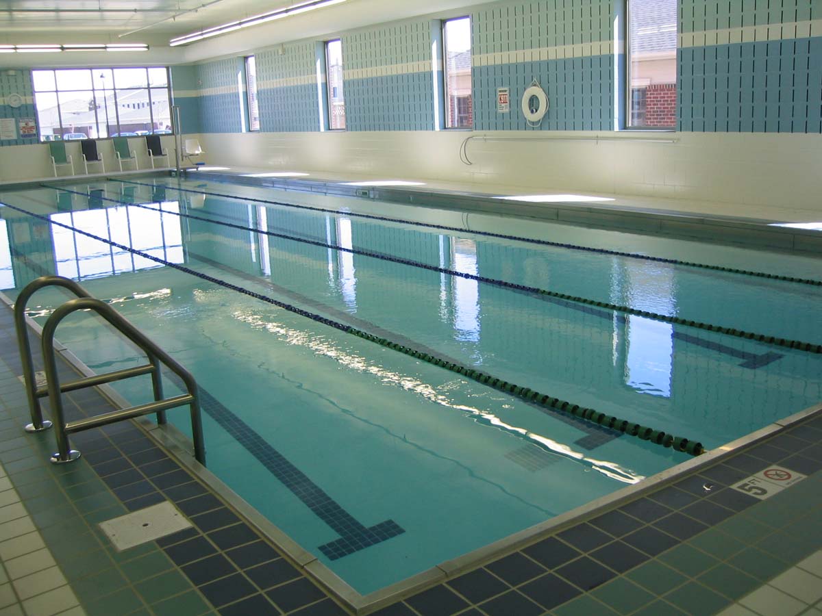 fitness centers with swimming pools